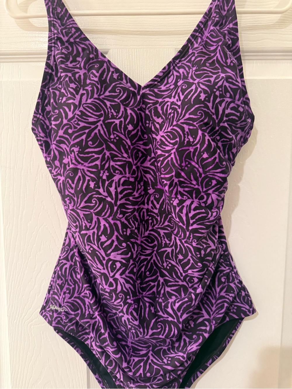Speedo Purple Leaf-Print One-Piece Swimsuit - Picture 4 of 9